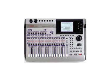 Akai Professional DPS16