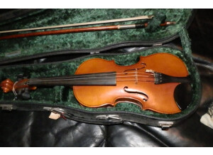 Suzuki Etude 1/8 model 220