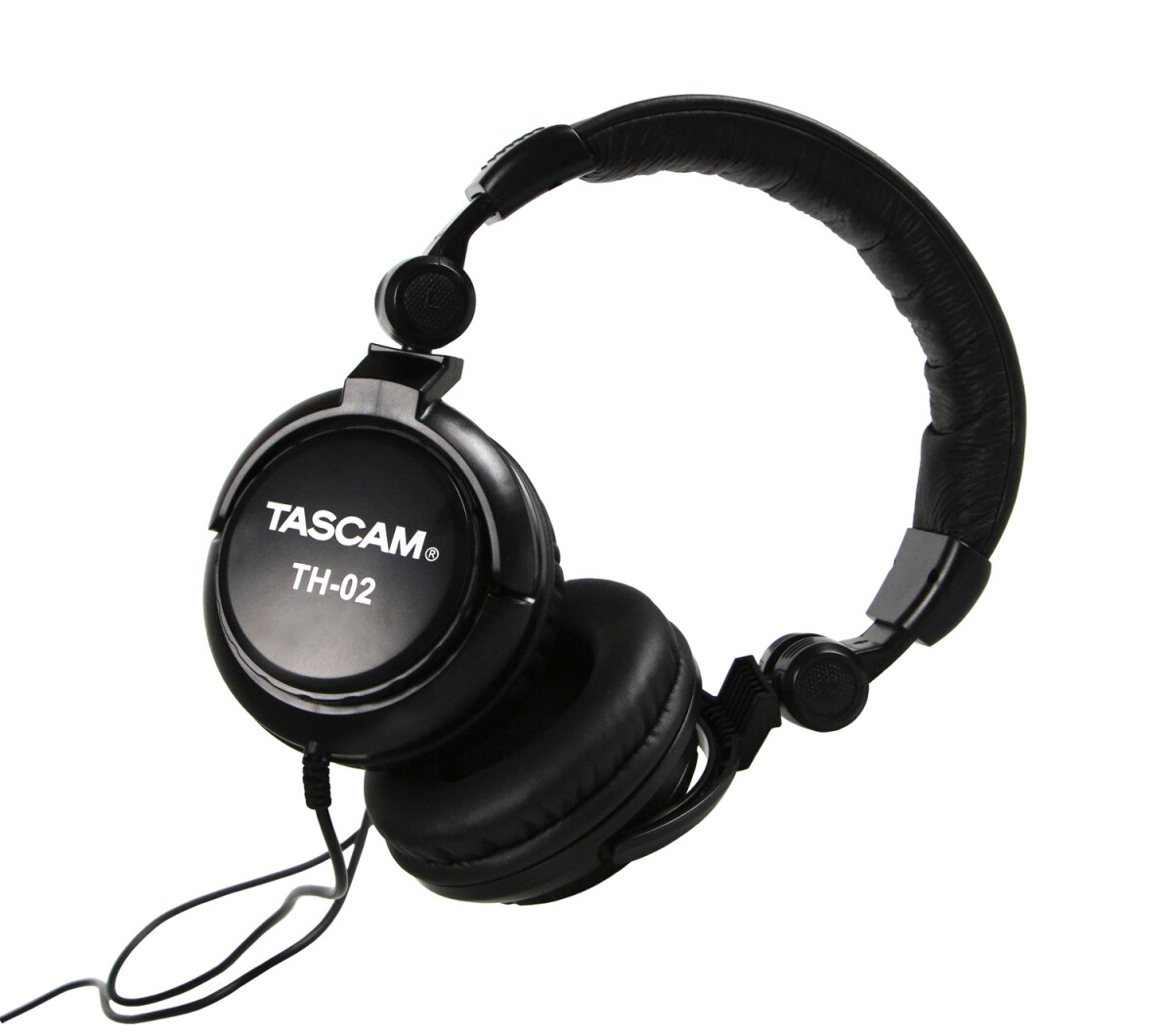 [NAMM] Tascam announces the TH-02 headphones