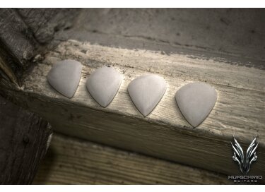 Hufschmid Guitars UHMWPE Jazz