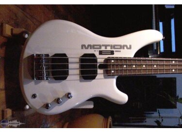 Yamaha Motion Bass MB-III