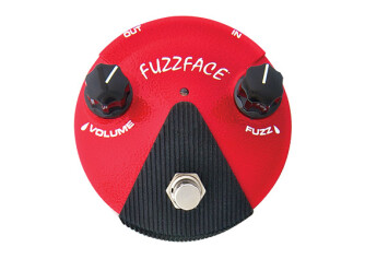 Régler le potentiomètre caché d'une fuzz face mini