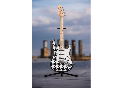 Perri Ink Twenty-Five