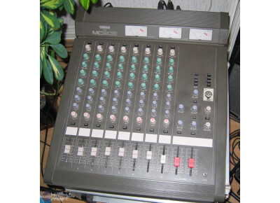 Yamaha MC802