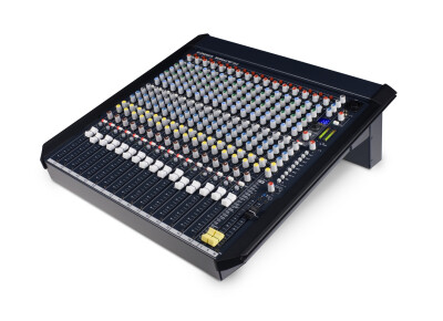Allen & Heath WZ4 16:2