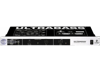 Behringer UltraBass EX1000