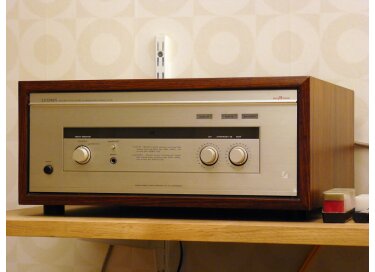 Luxman M300