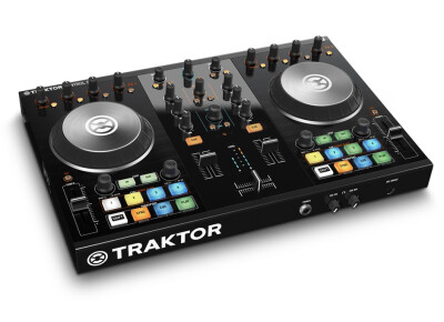 Native Instruments Traktor Kontrol S2 mk2