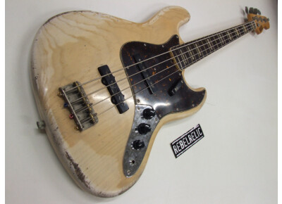 REBELRELIC Jazz bass