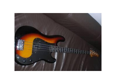 Samick Precision Bass