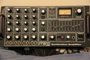 Moog Music AX 301 Synthesizer Amplifier