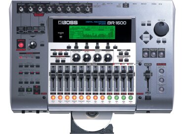 Boss BR-1600CD Digital Recording Studio