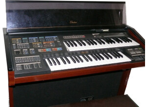 Yamaha MC-600