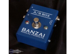 Banzai A/B Box