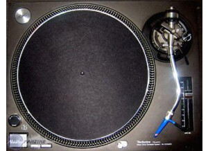 Technics SL-1210 MK2