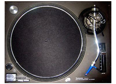 Technics SL-1210 MK2