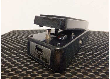 Black Cat Pedals Black Cat Mona Wah Deluxe Vintage