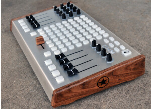 Livid Instruments Ohm 64 Texas Mesquite