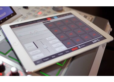 Akai Professional iMPC Pro