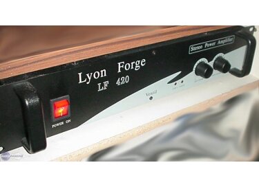 Lyon Forge LF 420