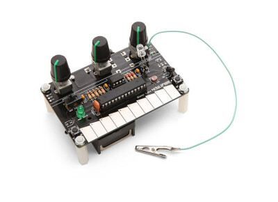 Bleep labs Synthé Nébulophone