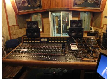 Trident 80b