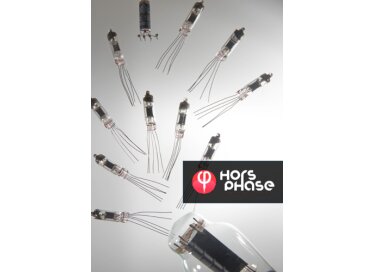 Hors Phase Hors Phase 06