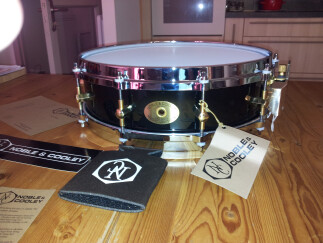 Noble & Cooley Piccolo SS Classic Maple 3 7/8 x 14