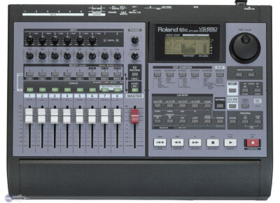 Roland VS-890
