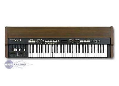Roland VK-7