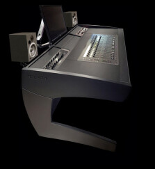 Une station de travail pour l’Avid S3