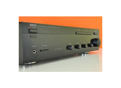 Yamaha AX-390