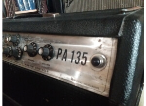 Fender PA 135