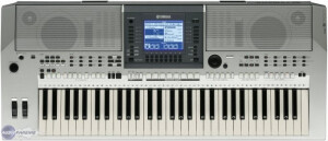Yamaha PSR-S700