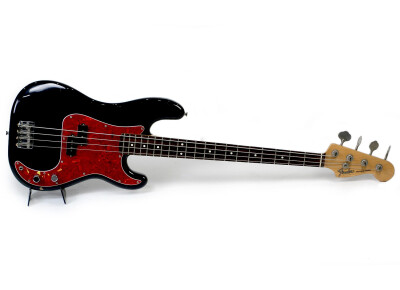 Fender Deluxe Precision Bass
