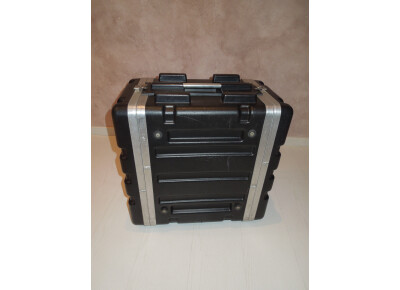 SKB 19' 6U