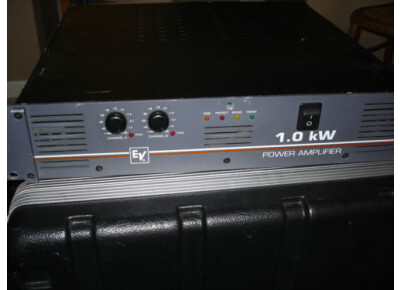 Electro-Voice 1.0kw