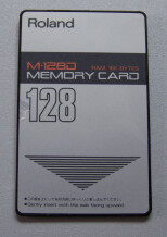 Roland M-128D