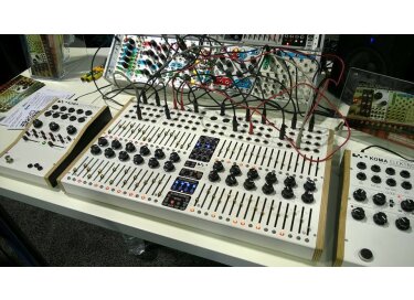 Koma Elektronik Komplex