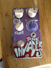 VL Effects Tone Invaders