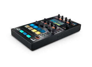 Native Instruments Traktor Kontrol D2