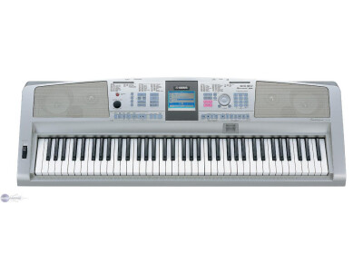 Yamaha DGX-305