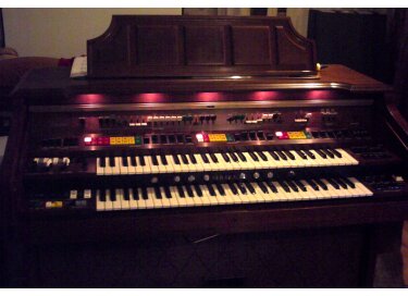 Yamaha Electone E70