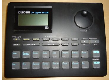 Boss DS-330 Dr. Synth
