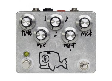 Hungry Robot Pedals The Moby Dick