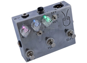 Locustom The Overbass