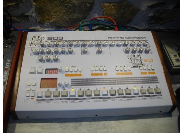Ucapps MB909