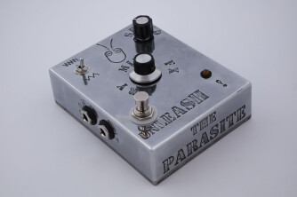 Locustom parasite vos pédales