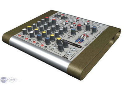 Soundcraft Compact 4