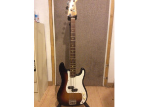 Young Chang Precision Bass